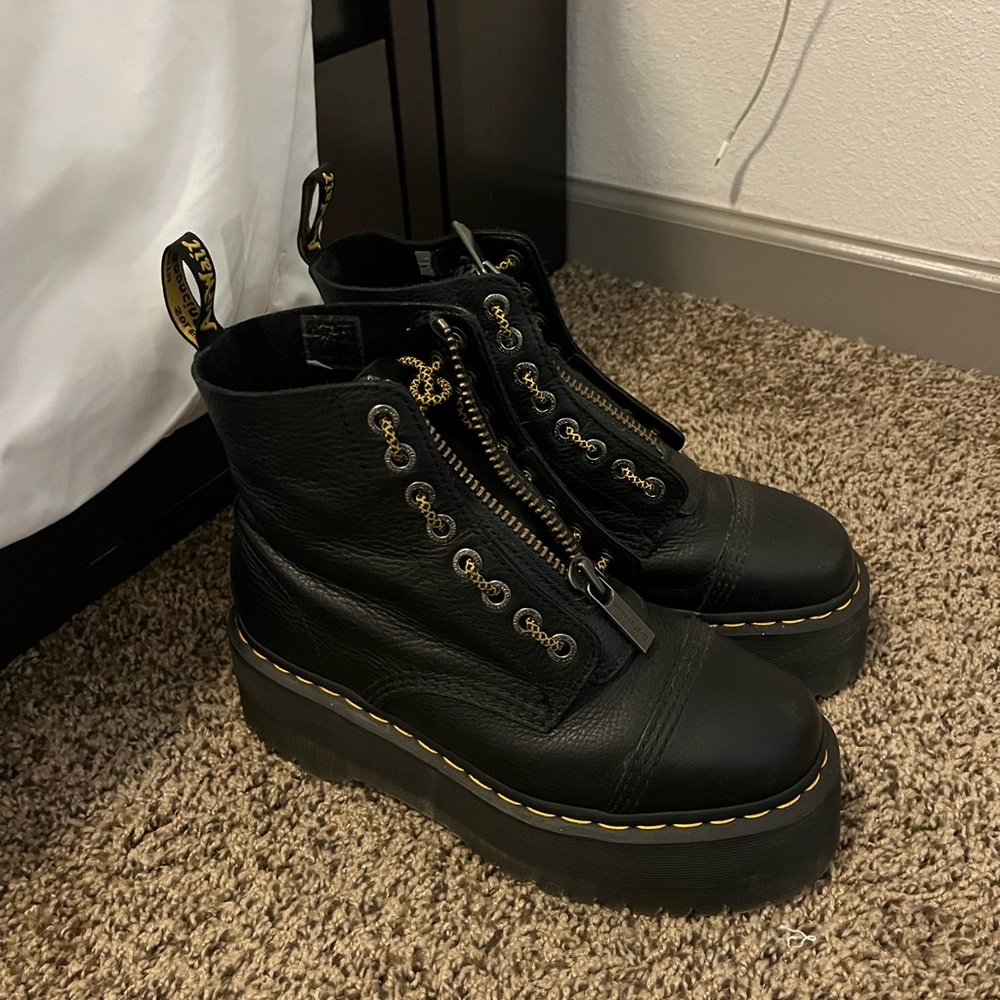 Doc Marten Sinclair Max Boot